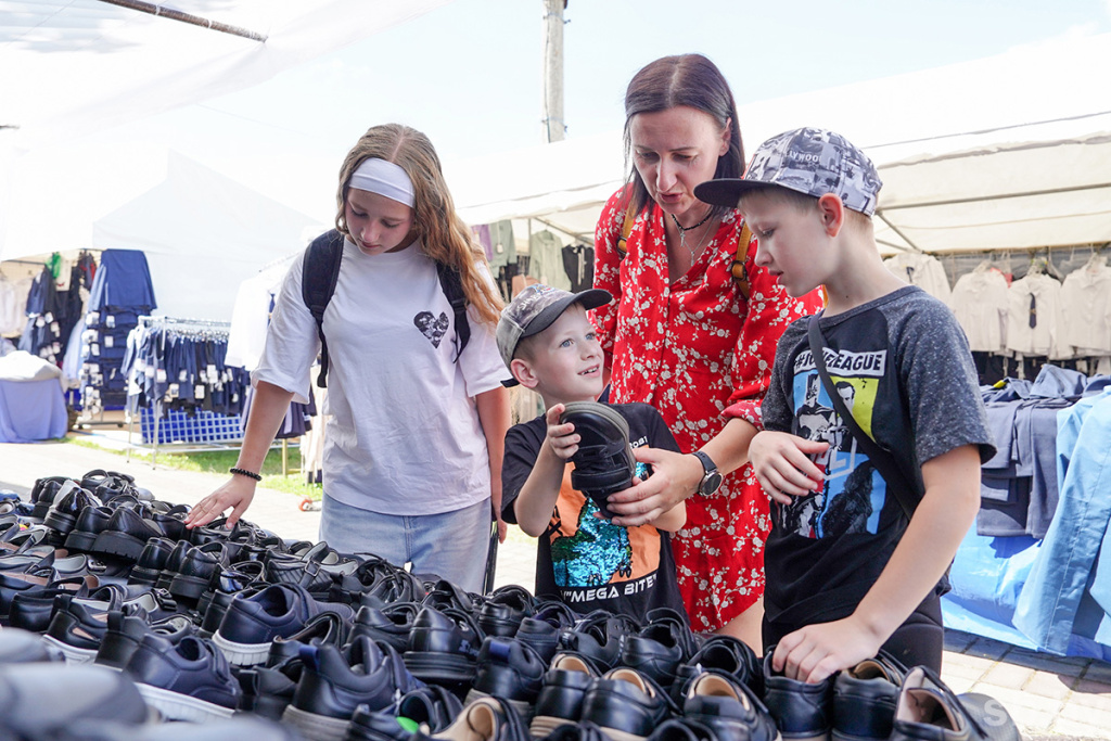 Фото Одежда к школе