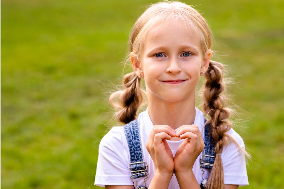 Девочка Фото